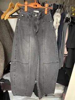 Item thumbnail for item b8476c1f-d349-4604-812a-1d5f1cce3406