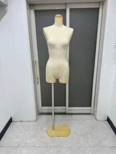 美品　トルソー　引き取り限定　大阪府摂津市からです　近場であれば自社配達します
