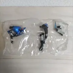 【ガシャポン】仮面ライダーガタック　[仮面ライダーカブト］