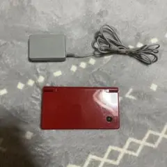 ニンテンドーDS i レッド 本体 充電器付き
