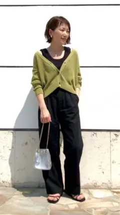 ユニクロ　メッシュショートカーディガン