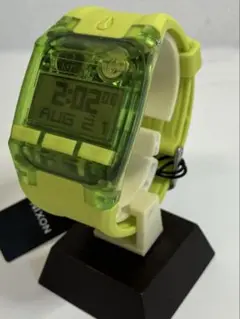 NIXON COMP ALL NEON GREEN【未使用品】