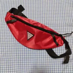 GUESS ボディバッグ レッド