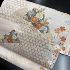 Item thumbnail for item e8e97bb5-9bba-451c-909f-a763de6c3b25