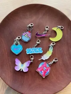 Nike ナイキ　カラフルアクリルチャームホルダー8個セット