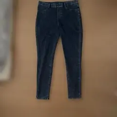 ブルースキニーデニムパンツUNIQLO