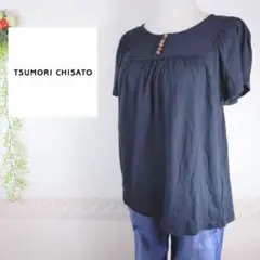 美品 ツモリチサト 半袖カットソー 黒