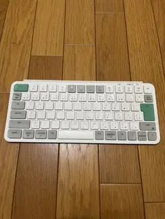 Keychron B1 Pro ワイヤレスキーボード レトログリーン