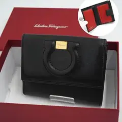 ✨未使用展示品・箱付き✨　Ferragamo ミニ財布　ガンチーニ　バイカラー