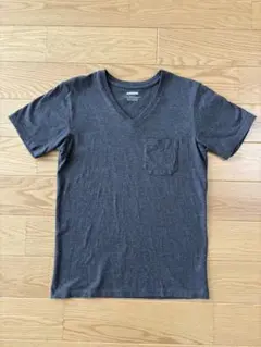 ナノユニバース　アンチソーキッド ダークグレー Vネック Tシャツ