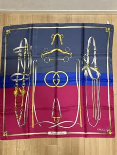 GUCCI グッチ 馬具柄スカーフ