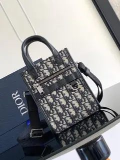 Item thumbnail for item 832345bb-0d22-4ab7-b915-646dd85d8e32