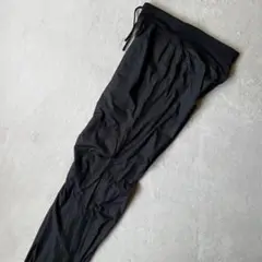 NIKE ナイキ レディースS ナイロンパンツ ワンポイント刺繍ロゴ 黒ブラック