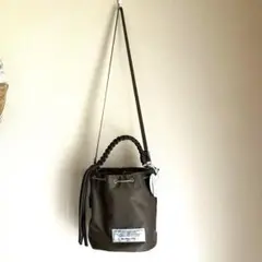 Item thumbnail for item bdbd88dc-008c-4a29-931d-683fb0fdf789