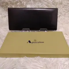 Aquascutum 箱付き レザー 長財布 ブラック