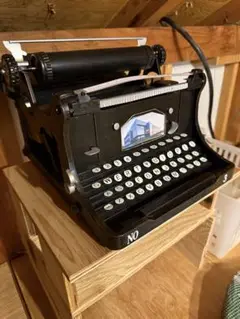 最終価格 Underwood タイプライター アンティーク 店舗什器 アメリカ製 最終価格 Underwood タイプライター アンティーク 店舗什器