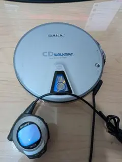【名機】SONY D-E01 ポータブルCDプレーヤー　ジャンク ジャンク SONY D-E01 ウォークマン cd ポータブルプレーヤー