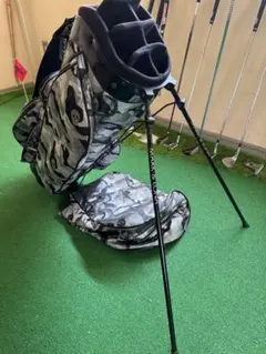 MARK & LONA 迷彩キャディバッグ　ブラック×シルバー