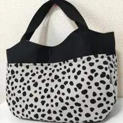 ハンドメイド☆ダルメシアン☆ポケ6つバッグ☆トート☆北欧☆サイド