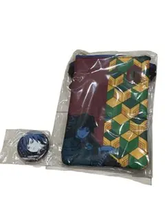 鬼滅の刃 ポーチ＆缶バッジセット　冨岡義勇