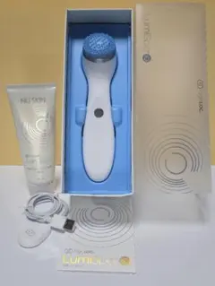 Item thumbnail for item aee811d2-105e-4bd3-b660-dab6d4cb64ee