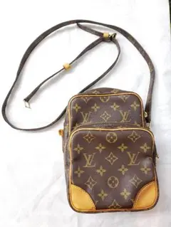 ルイヴィトンLouis Vuitton アマゾン ショルダーバッグ M45236