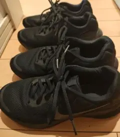 Nike ブラック スニーカー　24cm 2足セット