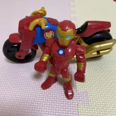 アイアンマン　バイク　フィギュア