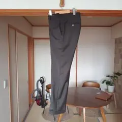 GTA ウールトロピカルノープリーツスリムテーパードパンツ