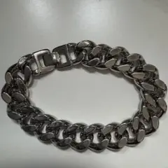 ブレスレット