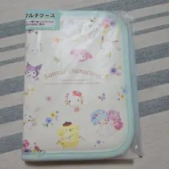 新品　サンリオキャラクター　マルチケース