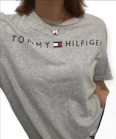 90s　USA製　トミーヒルフィガー　Tシャツ M〜L　グレー　vintage