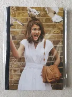 ANYA HINDMARCH　ノート