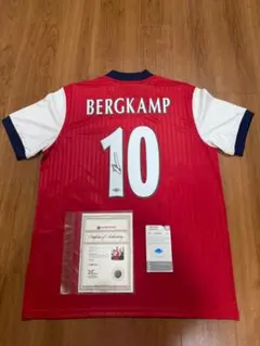 Item thumbnail for item d401ac4f-8d5e-4de9-8e42-d6079acca4b3