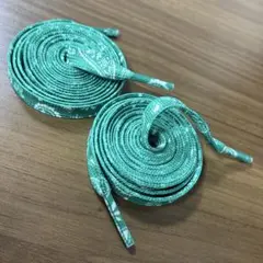 靴紐　グリーンペイズリー柄　140cm 2本