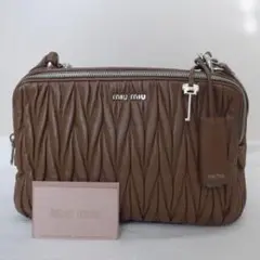 ミュウミュウ miumiu チェーンショルダーバッグ マトラッセ