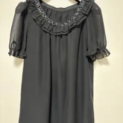 フリル付きビーズ装飾黒半袖トップス L