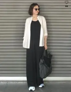UNIQLO ホワイトボタンアップシャツ 七分袖