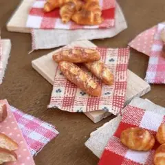 ミニチュアフランスパン 3個セット 板・布付き