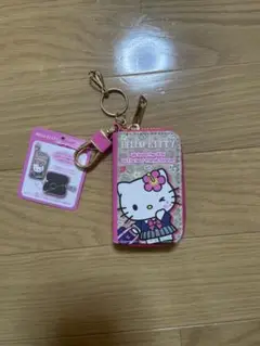 HELLO KITTY パスケース キーチェーン付き