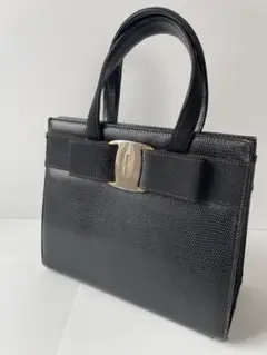 フェラガモ バッグ
