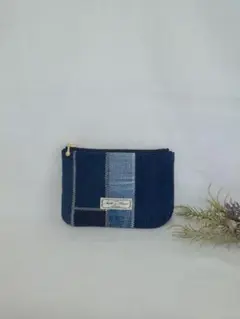 Item thumbnail for item 9830a1b2-6fe0-49e0-a461-835b88943a79