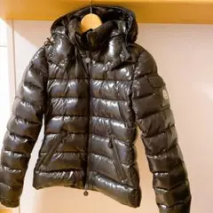 激安 美品 モンクレール ショートダウン