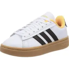 adidas アディダス スニーカー 新品未使用 adidasスニーカー