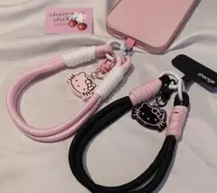 ハローキティチャーム付きスマホストラップ