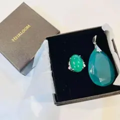 【美品】ペンダントトップ、指輪セット　グリーン　箱付き