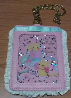 ポケモン　フリル付きパスケース　ピカチュウ　ピンク