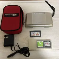 Nintendo DS シルバー 本体 充電器 ゲームソフト付き