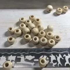 ウッドビーズ【ホワイト　白　約１０ミリ　５０個セット】木製ビーズ