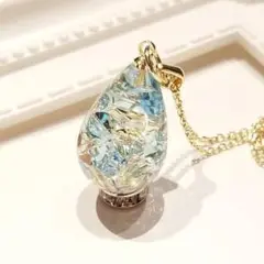 1761.スワロ入り♡ しずく型レジンネックレス♡